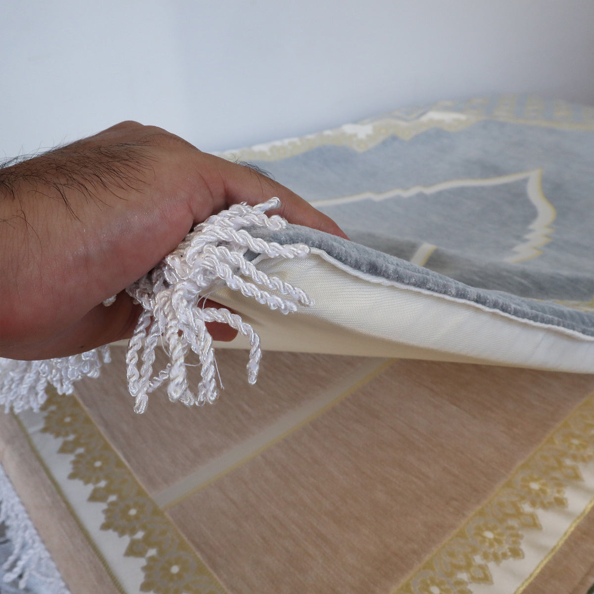 Chenille Sponge Prayer Mat Mihrab (73 X 112cm)
