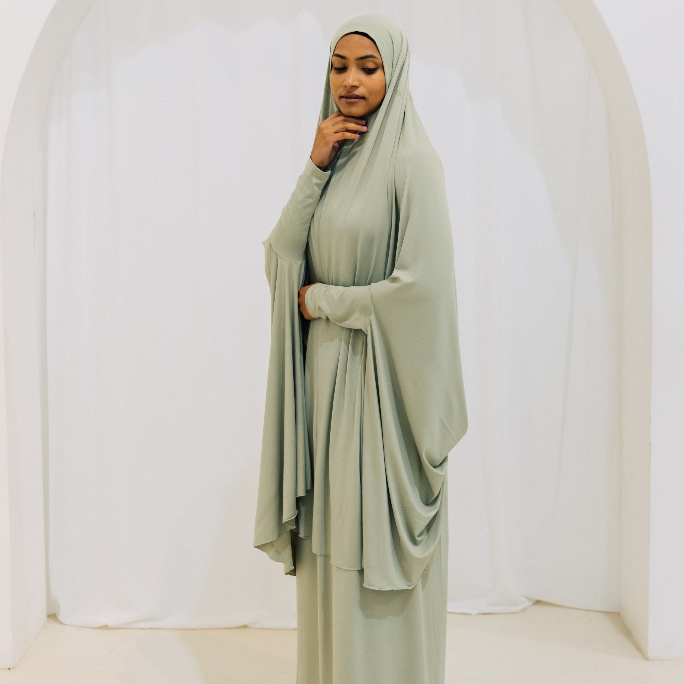 Premium XL Jilbab Sleeved Laurel Green